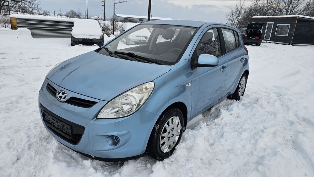 Hyundai i20  1.2 Benzina  An Fabricatie 2010