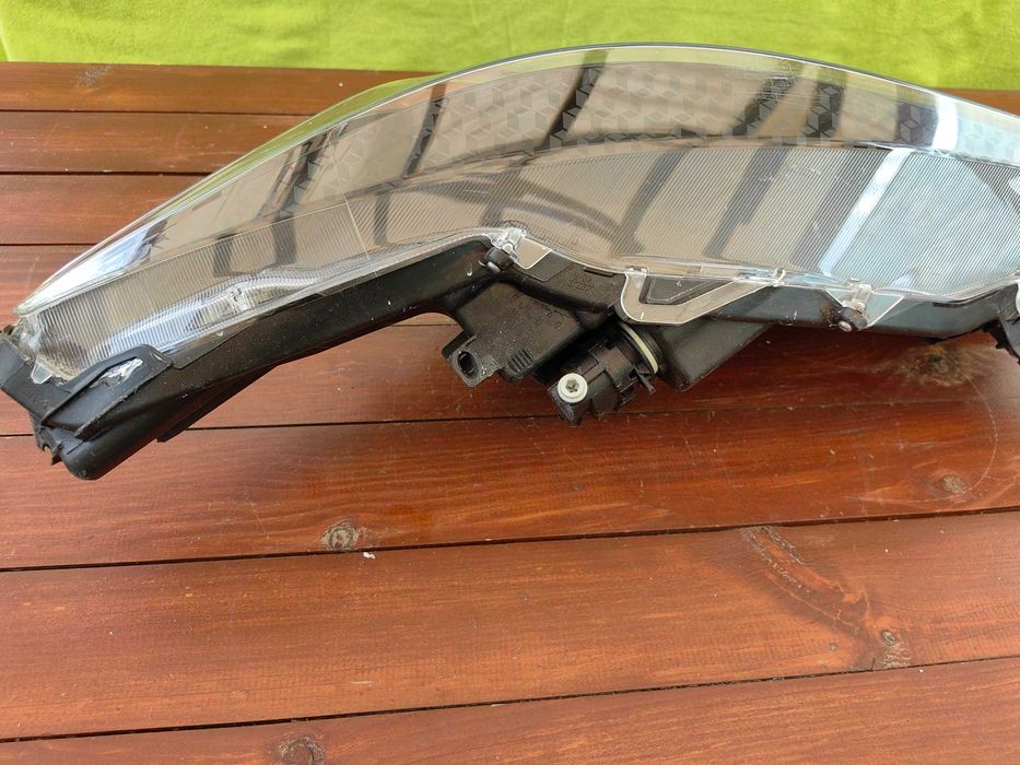 Фар за Toyota Yaris 2020 / Тойота Ярис 2020