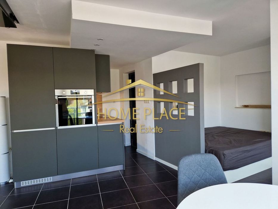 Дава се под наем Едностаен апартамент в Варна, Център - 58 кв.м за 648.21 € - Снимка #2