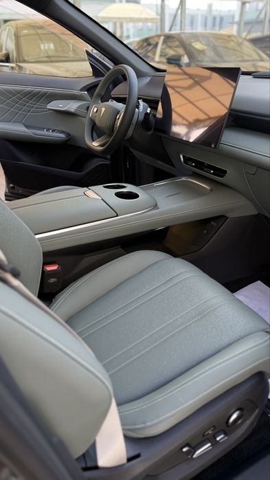 Deepal S07 215Max фисташка салон