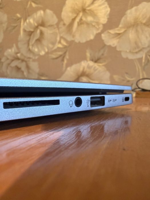 Ноутбук Acer.