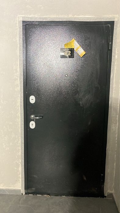 Дверь металлический входной