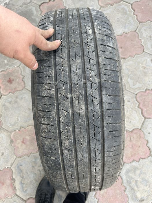 Продам шины на 215*65 R16 2 штуки