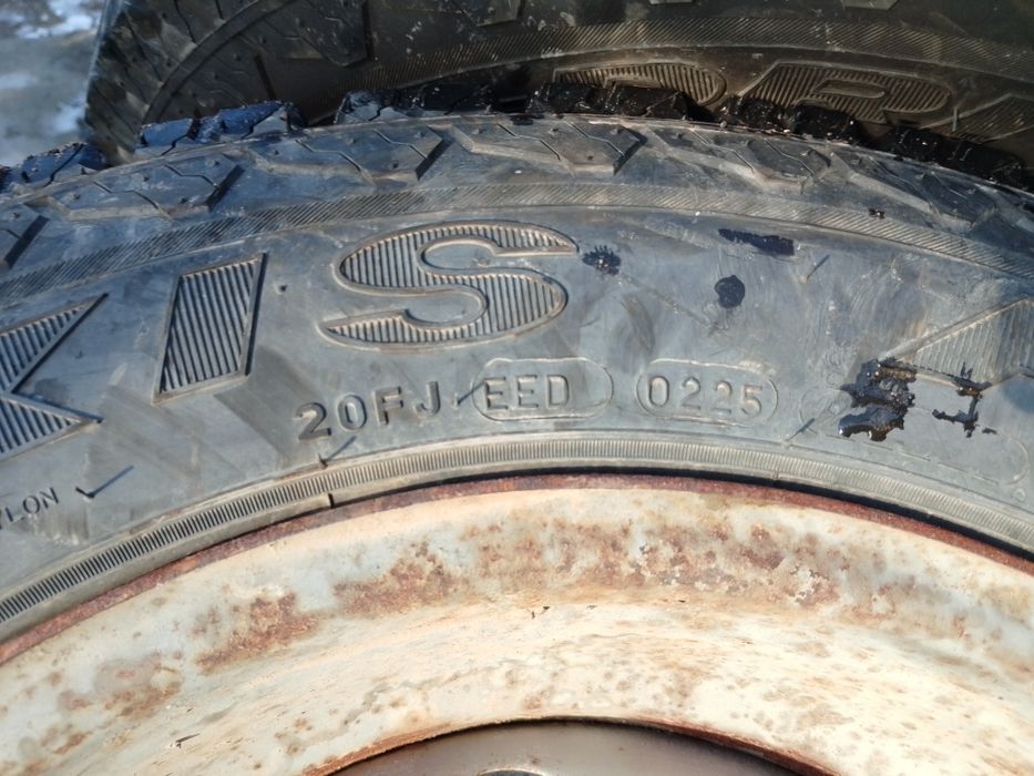 Резина  шины  колеса WormDrive AT 980E