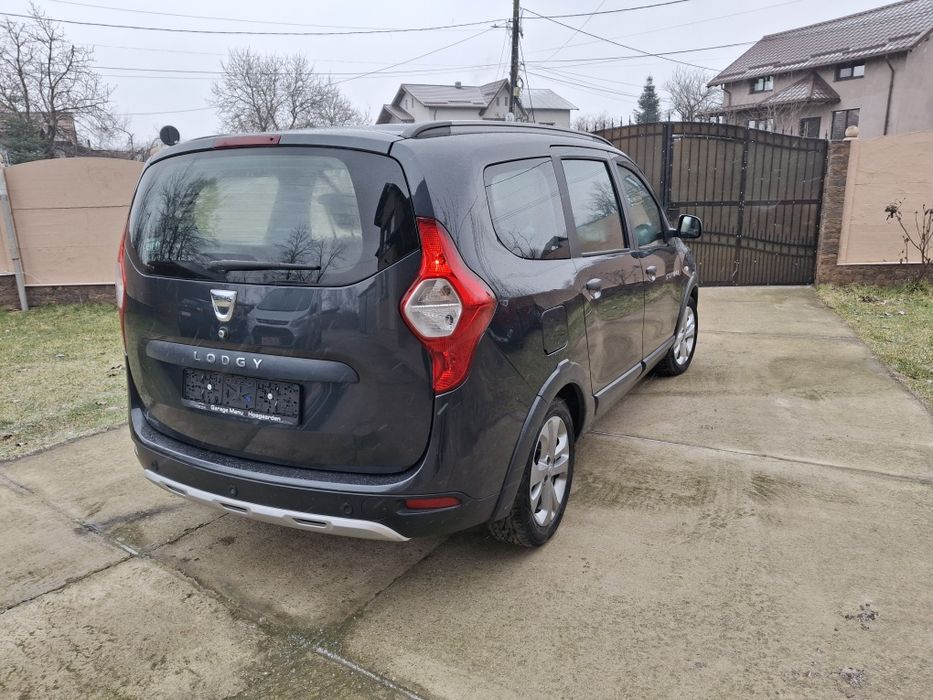 Dacia lodgy stepway 2015 benzina Jante  Navigație Rate fixe cu Buletin