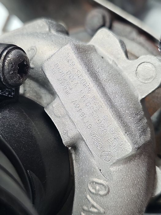 Turbina Volkswagen Golf 5 (1K1) [Fabr 2004-2008]  2.0 TDI BMM 103KW /