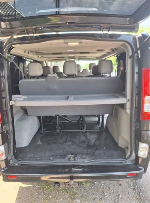 Opel Vivaro 8+1 M