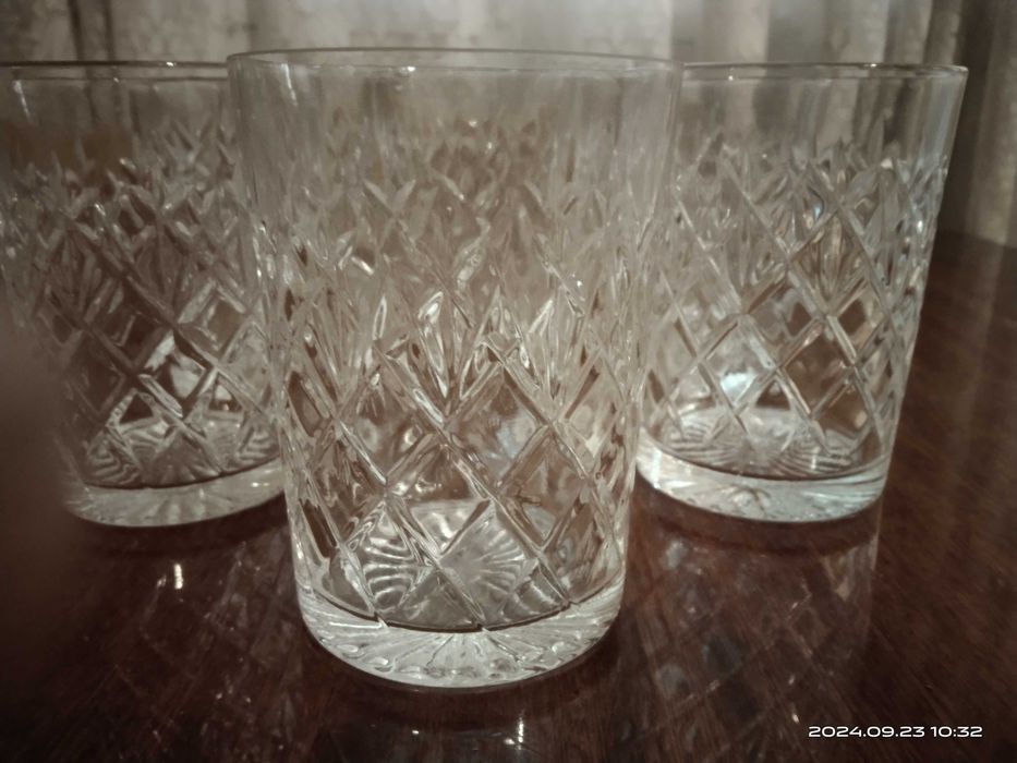 Стаканчики хрустальные