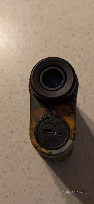 Лазерен далекомер до 1000 метра