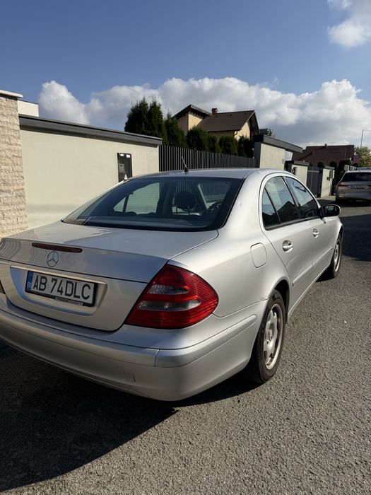 MERCEDES-BENZ E-Class 2006 — imagine 4