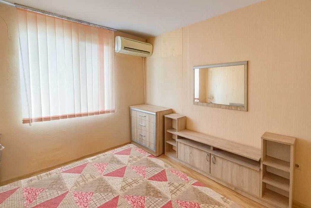 Двустаен тухлен апартамент в отличен район на Аспарухово!