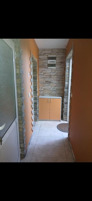 Дава се под наем Двустаен апартамент в Балчик - 56 кв.м за 255 € - Снимка #2