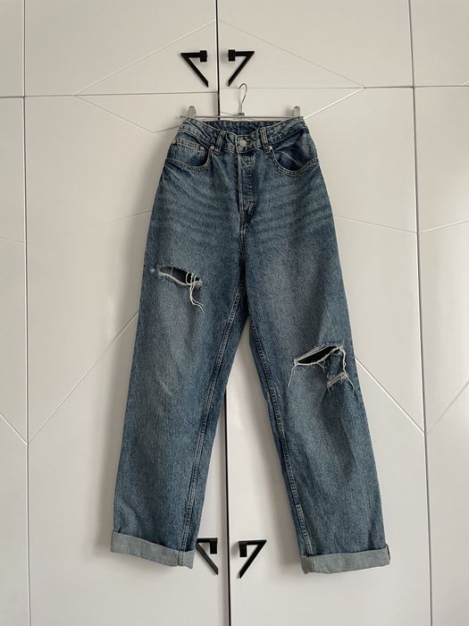 Джинсы широкие