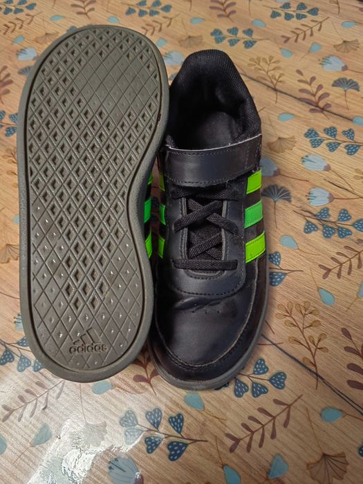 Маратонки Adidas