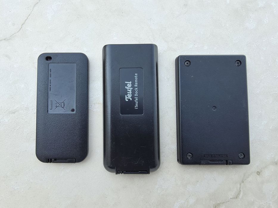Telecomanda Sony RM-AS30 i Teufel dock remote Pioneer AXD7271