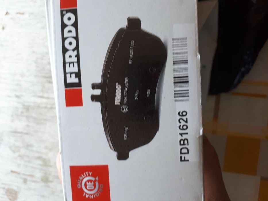 Продавам дискове  330 мм.Стават за Q 7,Порше