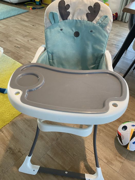 Scaun de masa bebe
