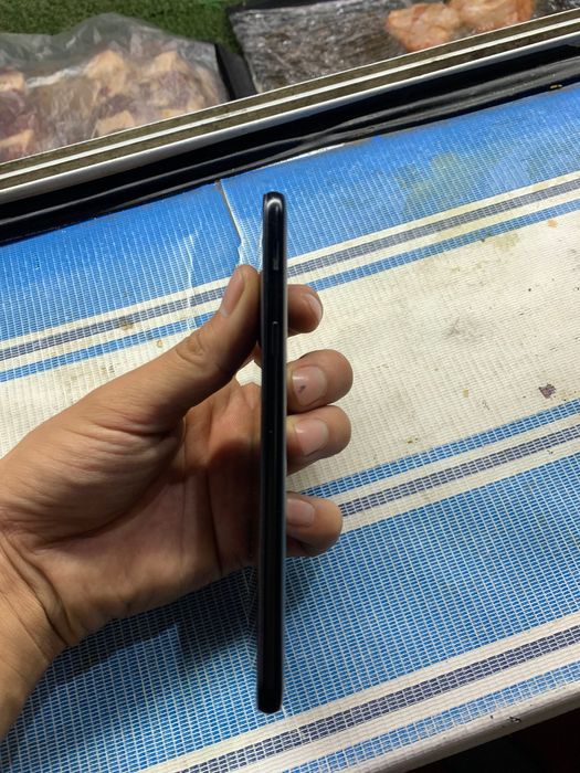 Samsung A6 ideal srochna sotiladi obmen yuq