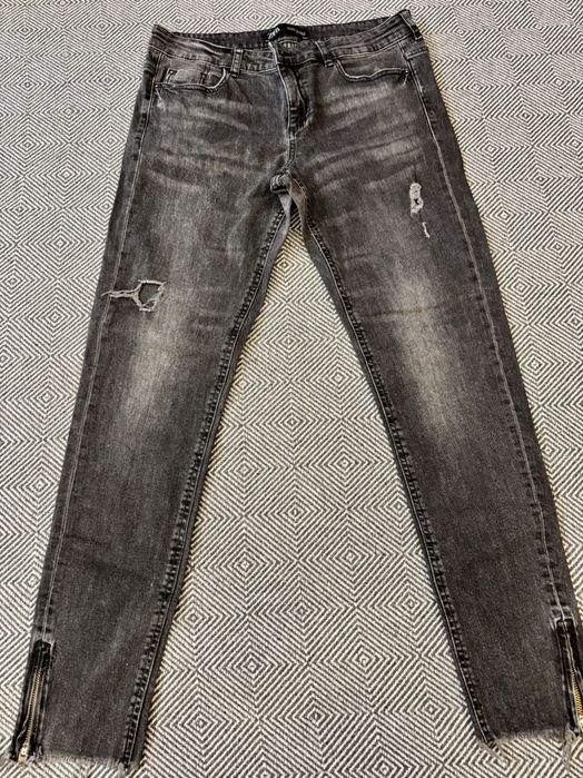 Джинсы черные Зара б/у