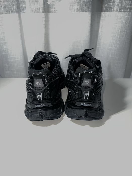 Balenciaga Runner