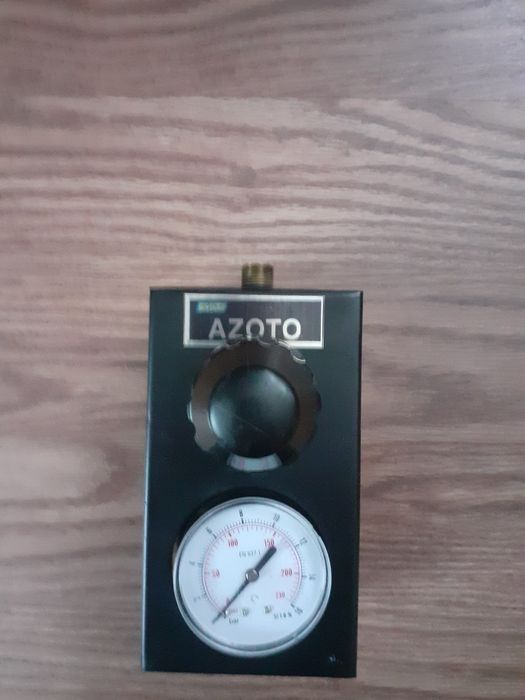 Regulator azot cu manometru