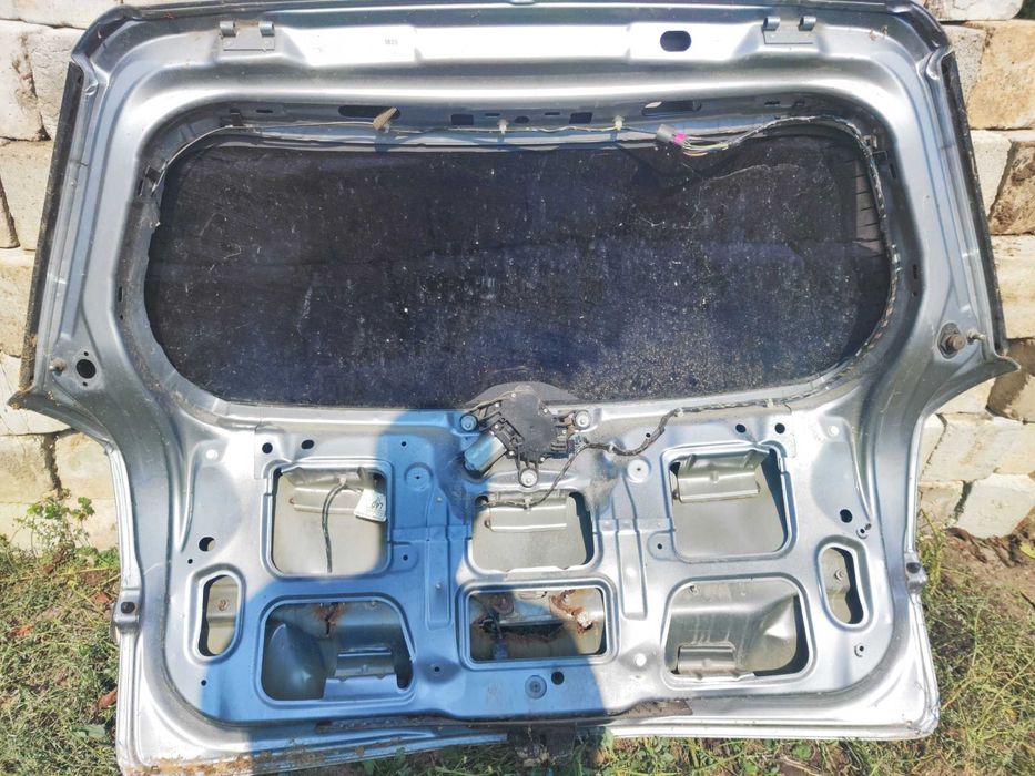 Vand haion opel astra h pt piese