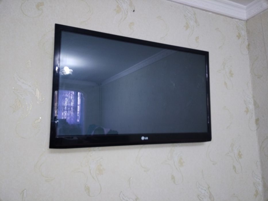 Срочно продам телевизор