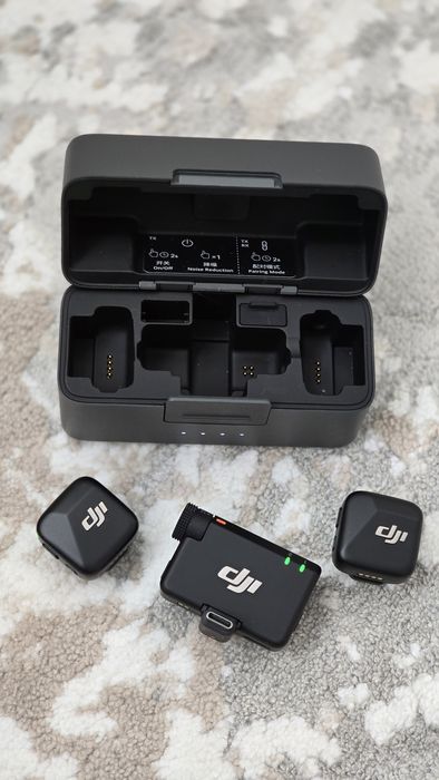 DJI Mic Mini, Sistem Microfon Wireless Compact, 2 TX + 1 RX, 2.4 GHz