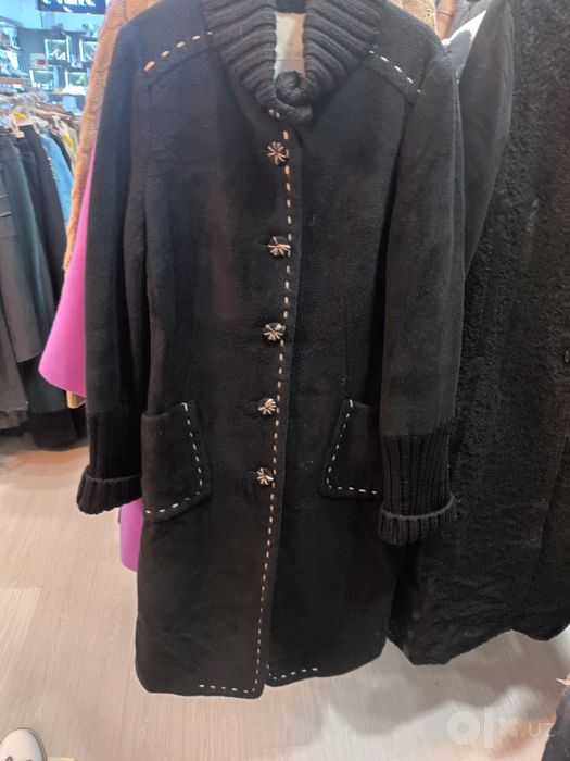 Продам шубу итальянскую и пальто фирмы Moschino