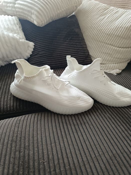 Продам кроссы рр47