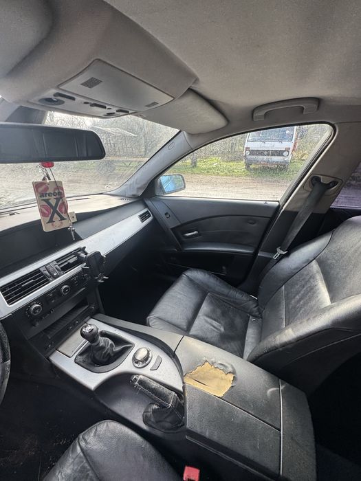 Бмв 525 177кс запалил се е стартера
