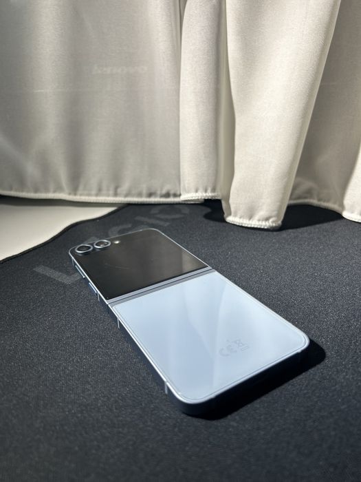 Samsung galaxy z flip 6