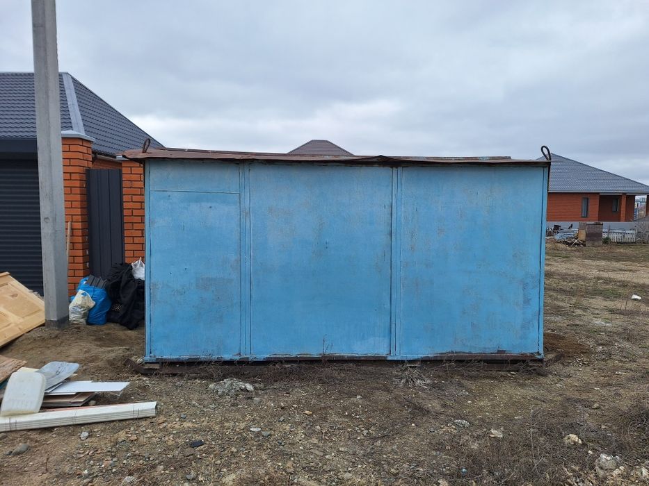 Продам вагончик металлический