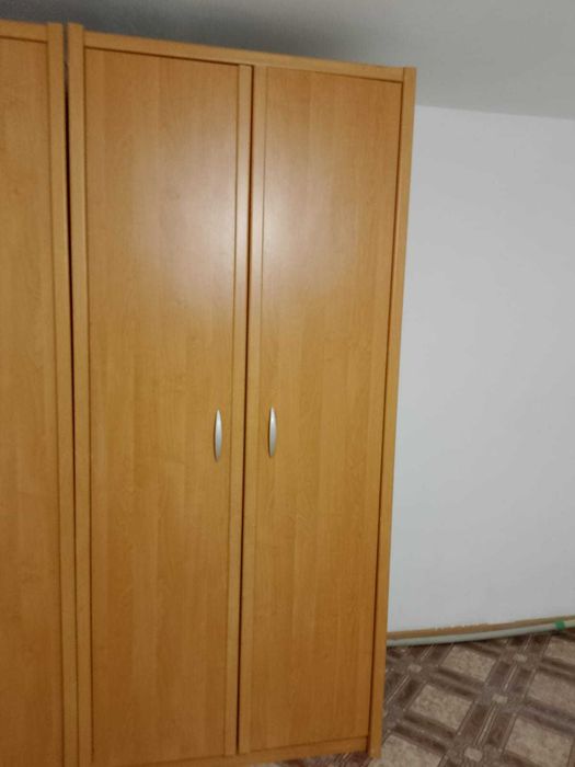 Шкаф для спальни или прихожей