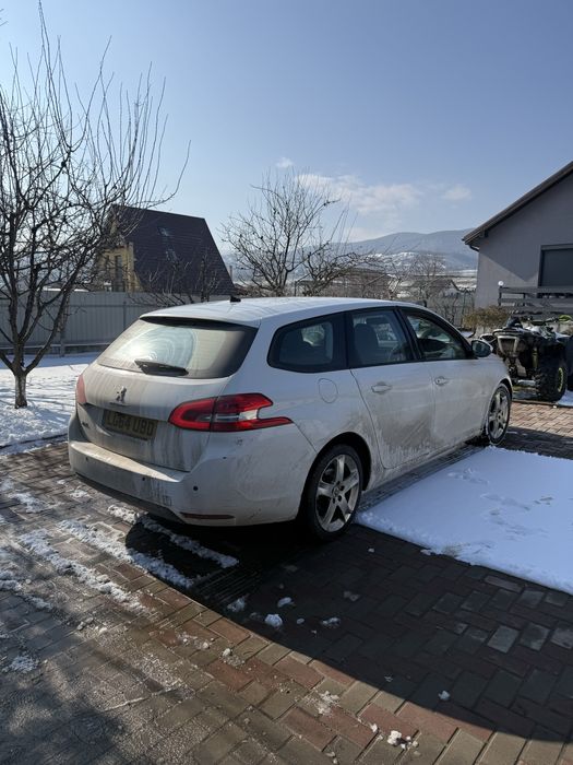 Dezmembrez Peugeot 1,6hdi euro 5 . Toate piesele disponibile