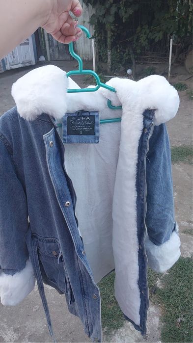 geaca cu blaniță femei