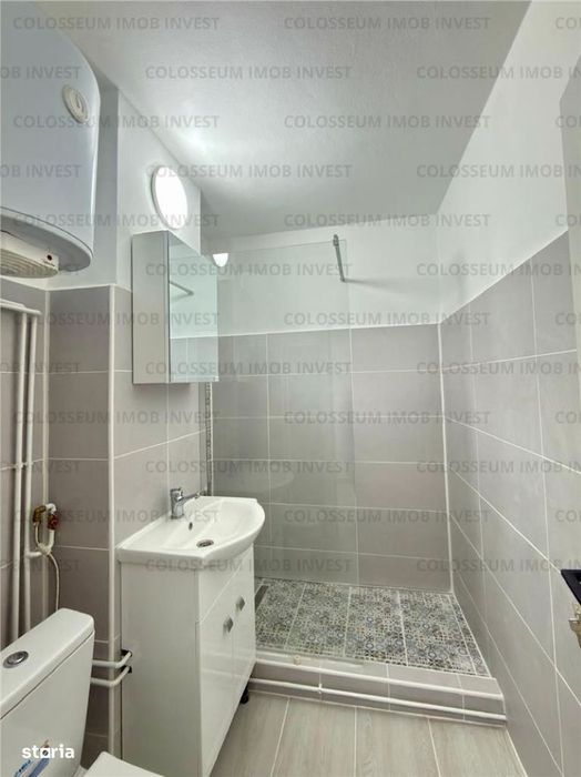 Garsoniera | renovata integral | etaj intermediar - zona Noua