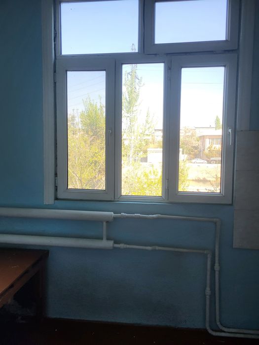 Аренда коракамиш 2.хонали  фаргона макро йулни юзида жойлашган