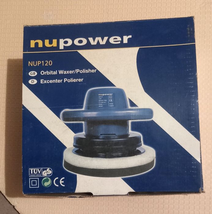 Продавам авто полир машина