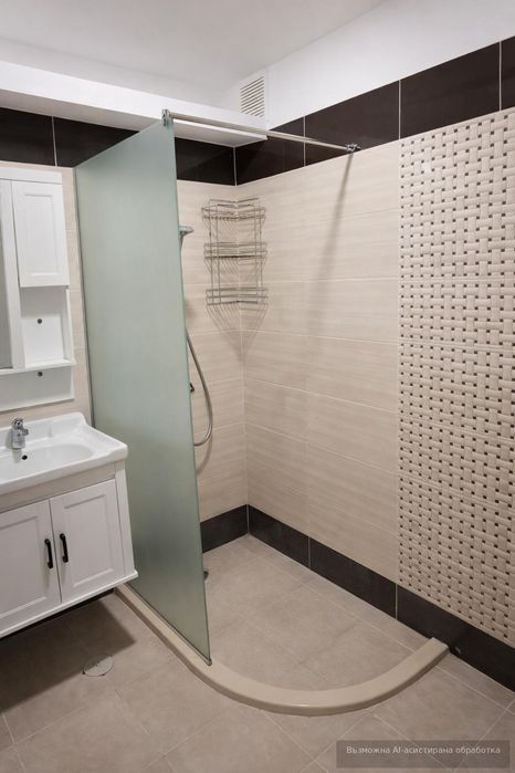 Дава се под наем Тристаен апартамент в Варна, Център - 70 кв.м за 600 € - Снимка #6
