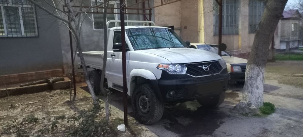 Уаз Патриот пикап 2011г