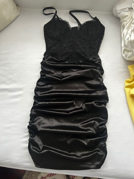 Дамска черна елегантна рокля