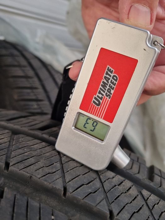 Гуми VREDESTEIN 20'' цола -  всесезонни