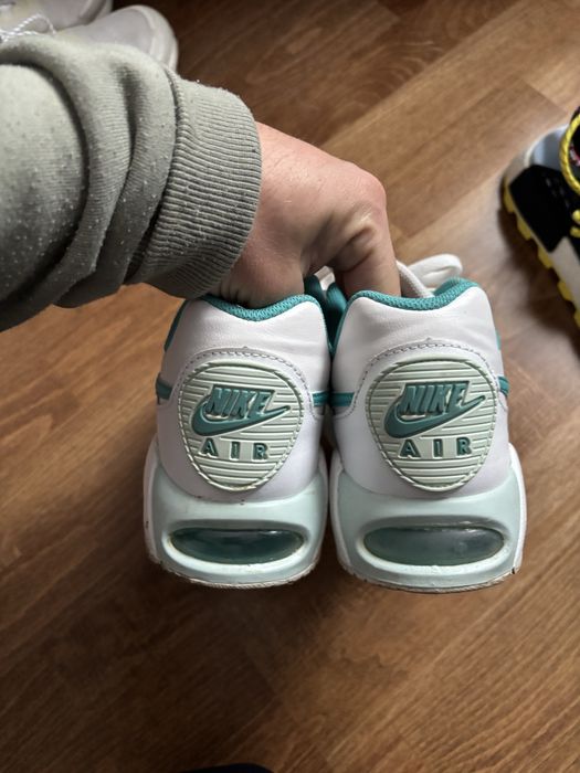 Adidasi sport Nike 40