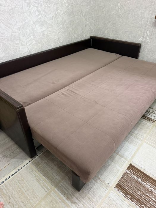 Продам раскладной диван