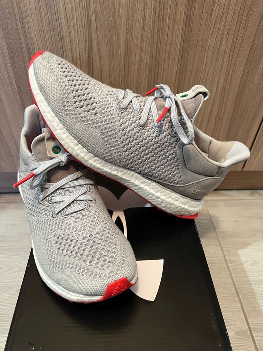 adidas ultra boost uncaged SOLEBOX мъжки маратонки номер 42