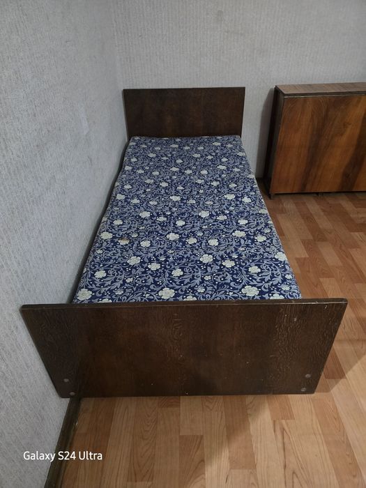 Продаётся кровать