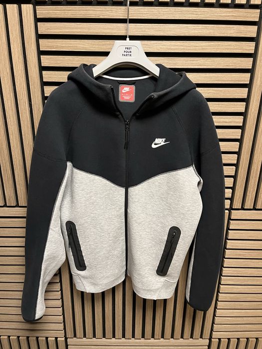 NIKE Tech Fleece : размер М / Оригинал