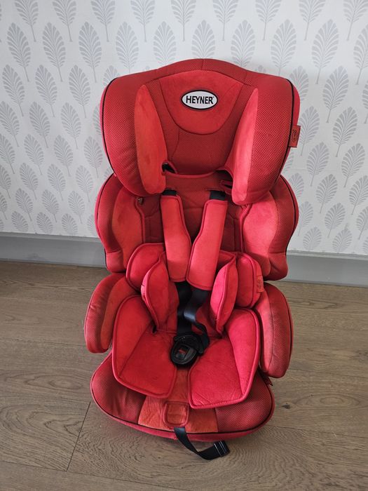 Автокресло Heyner