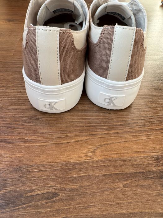 Оригинални маратонки Calvin Klein